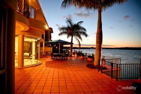 Property photo of 3 Arrowsmith Court Paradise Point QLD 4216