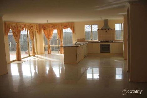 Property photo of 100 Edgecombe Pass Aveley WA 6069