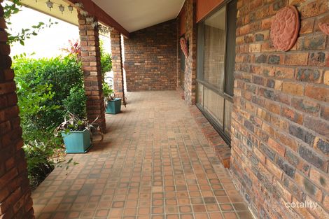 Property photo of 2 Casuarina Close Old Bar NSW 2430