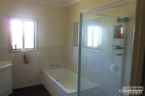 Property photo of 2 Mimosa Street Clermont QLD 4721