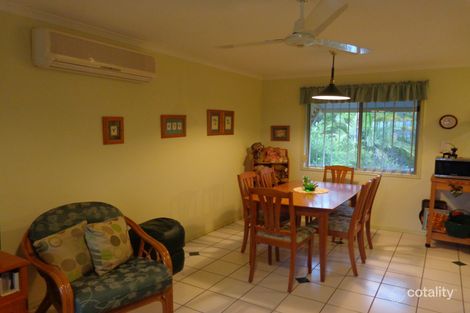 Property photo of 24 Fourth Avenue Maaroom QLD 4650