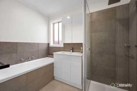 Property photo of 28 Brindalee Way Hillside VIC 3037