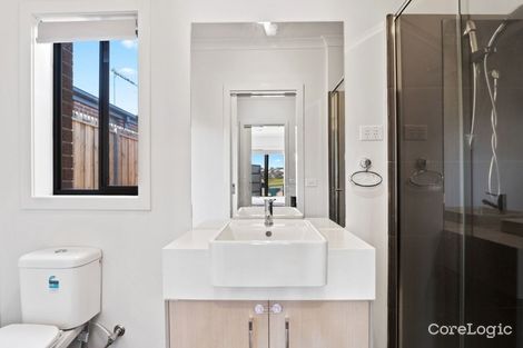 Property photo of 6 Crestfield Way Wyndham Vale VIC 3024