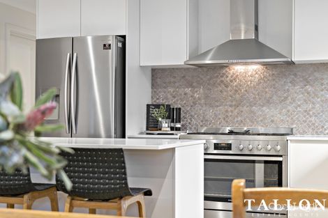 Property photo of 5 Constantine Way Hastings VIC 3915