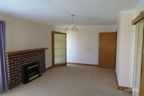 Property photo of 3 Tasman Place Devonport TAS 7310