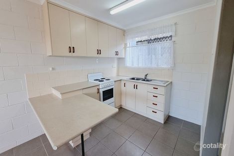 11 Illawarra Dr, Kin Kora, QLD 4680