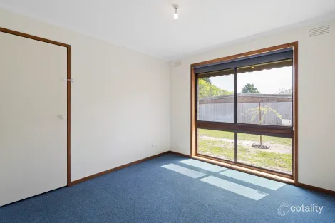 Property photo of 33 Sylvan Drive Rosebud VIC 3939