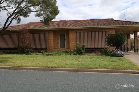 14 Vestey St, Wagga Wagga, NSW 2650
