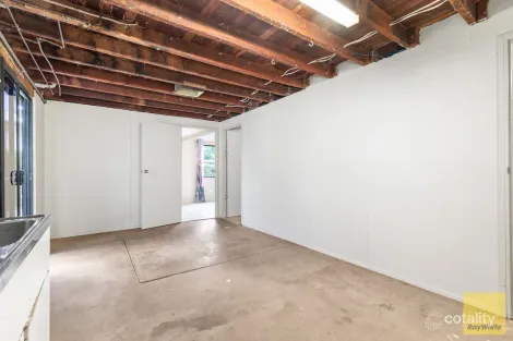 Property photo of 21 Diamond Avenue Emerald QLD 4720