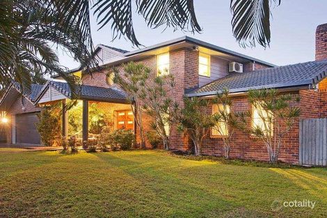 Property photo of 7 River Park Place Fig Tree Pocket QLD 4069
