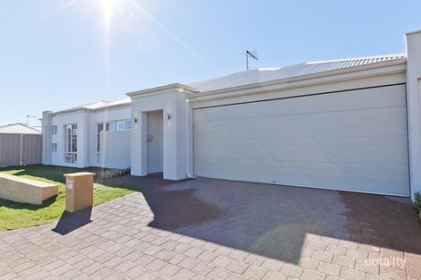 2/81a Mayor Rd, Lake Coogee, WA 6166