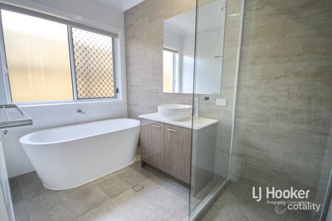 Property photo of 24 Skyblue Circuit Yarrabilba QLD 4207