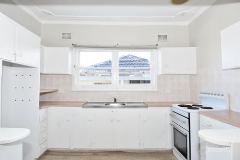 Property photo of 32 Curtis Avenue Taren Point NSW 2229