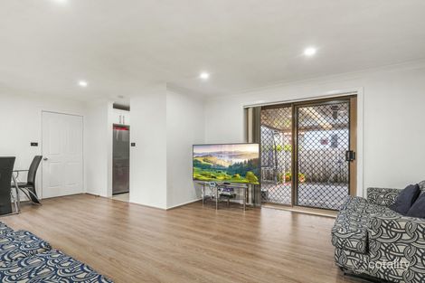 Property photo of 3/13-15 Carnation Avenue Casula NSW 2170