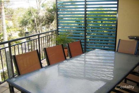 Property photo of 2/157 Riding Road Balmoral QLD 4171