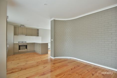 Property photo of 4 Maxlyn Avenue Ballarat East VIC 3350