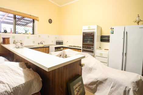 Property photo of 30 Birdlife Court Nerang QLD 4211