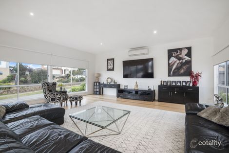 Property photo of 11 Waterview Drive Mount Martha VIC 3934