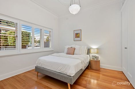 Property photo of 98 Kangaroo Road Hughesdale VIC 3166