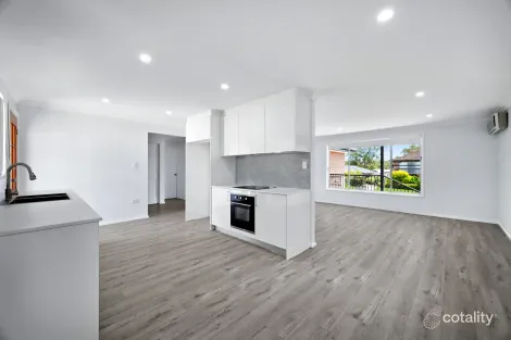 Property photo of 3 Stockman Place Werrington Downs NSW 2747