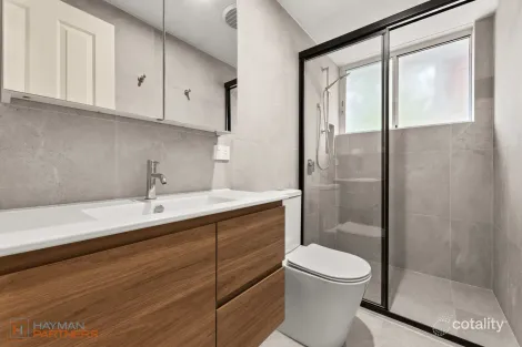 Property photo of 140 Kalgoorlie Crescent Fisher ACT 2611