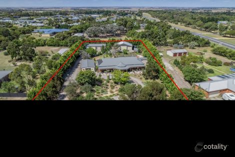 Property photo of 8 Inverlochy Drive Bannockburn VIC 3331