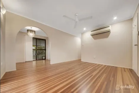 Property photo of 27 Wilga Street Kin Kora QLD 4680