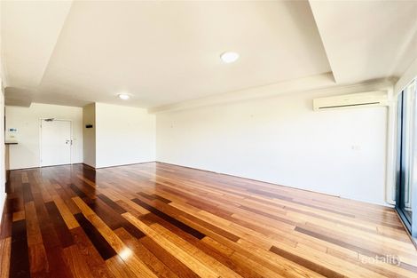 Property photo of 907/102 Wells Street Southbank VIC 3006