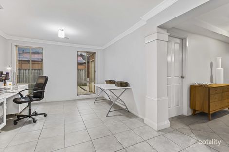 Property photo of 15 Mallard Street Berwick VIC 3806