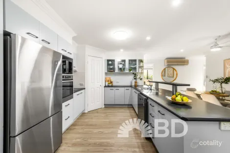 Property photo of 3 Cootamundra Crescent Narangba QLD 4504