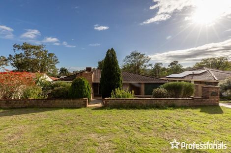 Property photo of 16 Onyx Road Mount Richon WA 6112