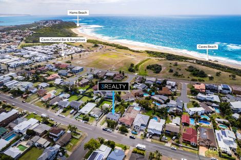 81 Caves Beach Rd, Caves Beach, NSW 2281