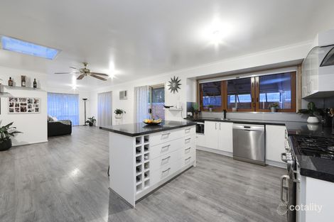 Property photo of 12 Farview Drive Rowville VIC 3178
