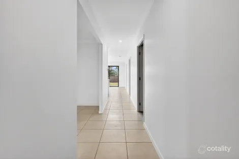 Property photo of 62 Natasha Circuit Westbrook QLD 4350
