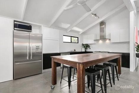 Property photo of 2/57 Pacific Avenue Sunshine Beach QLD 4567