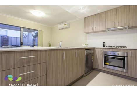 Property photo of 63D Hillsborough Drive Nollamara WA 6061