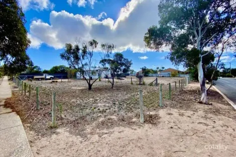 Property photo of 10 East Terrace Streaky Bay SA 5680