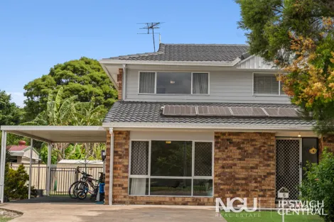 Property photo of 6 Bernadette Crescent Rosewood QLD 4340