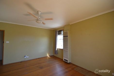 Property photo of 35 McCormack Crescent Seymour VIC 3660
