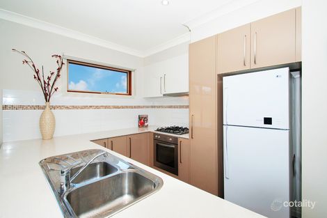 Property photo of 9/4 Springfield Avenue Croydon VIC 3136