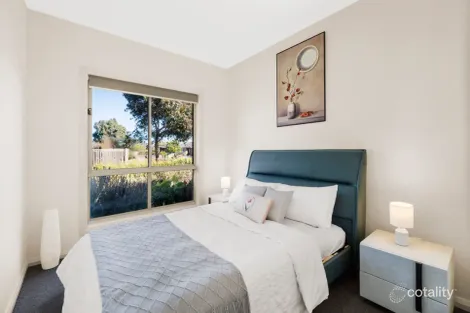 Property photo of 66 Monaco Circuit Wollert VIC 3750
