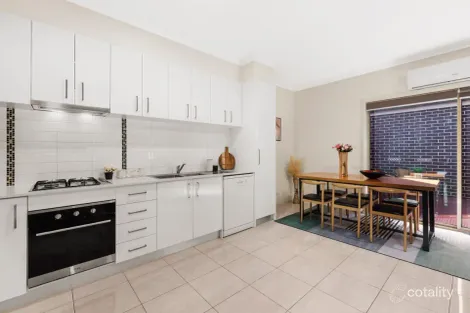 Property photo of 66 Monaco Circuit Wollert VIC 3750