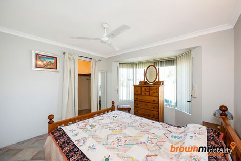 Property photo of 32 Minilya Loop Warnbro WA 6169