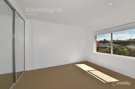 Property photo of 17/11-15 Kiora Road Miranda NSW 2228