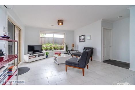 Property photo of 3/37 Rokewood Crescent Meadow Heights VIC 3048