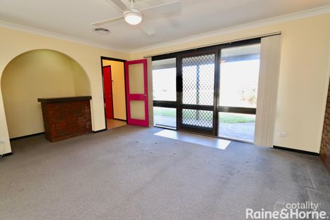 Property photo of 7 Kabbera Boulevard Kelso NSW 2795
