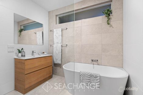 Property photo of 27 Dolphin Street Mount Eliza VIC 3930