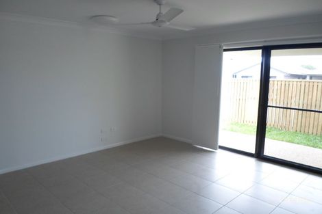 Property photo of 13 Crake Circuit Oonoonba QLD 4811