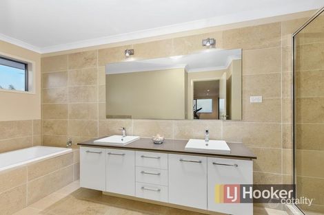 Property photo of 5 Bimberry Circuit Clyde VIC 3978