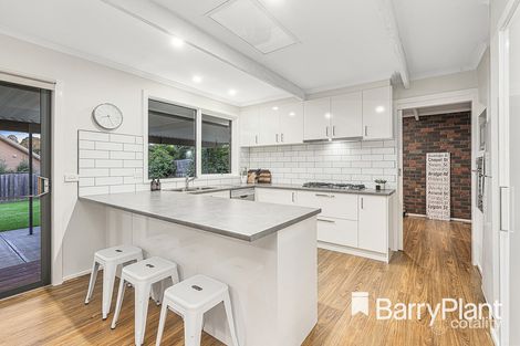 Property photo of 16 Rolloway Rise Chirnside Park VIC 3116